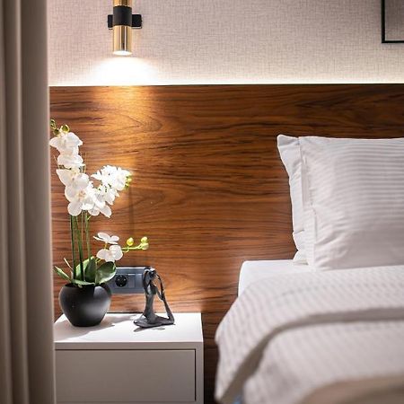 Enyana Luxury Suites Κότορ Εξωτερικό φωτογραφία